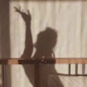 Meet your Posher, Avery